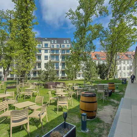 Stylish With A Desk And 2 Bedrooms In By Renters Apartment Breslau